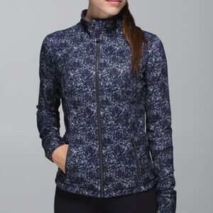 Lululemon Forme Jacket Cuffins
Rocky Road Sand Dune Toothpaste Size 6